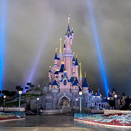 Swann Disney Appartement Montévrain Zewnętrze zdjęcie